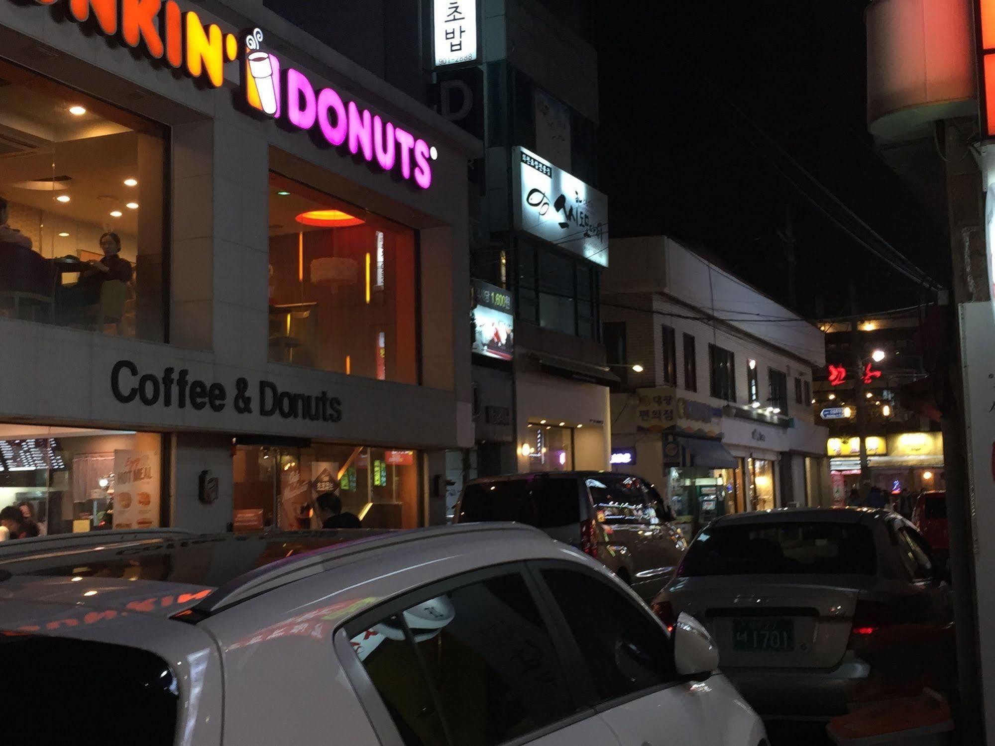 Backpackers In Jeju City Center Exteriér fotografie